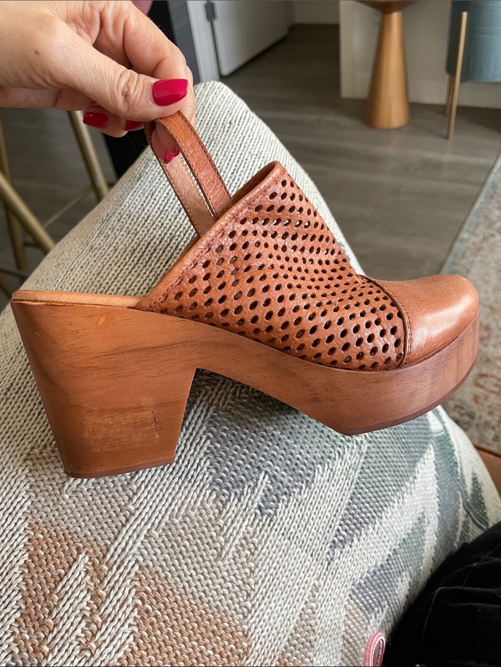 Free People Logan Tan Perforated Leather Slingback Clog Heels - Picture 5 of 15